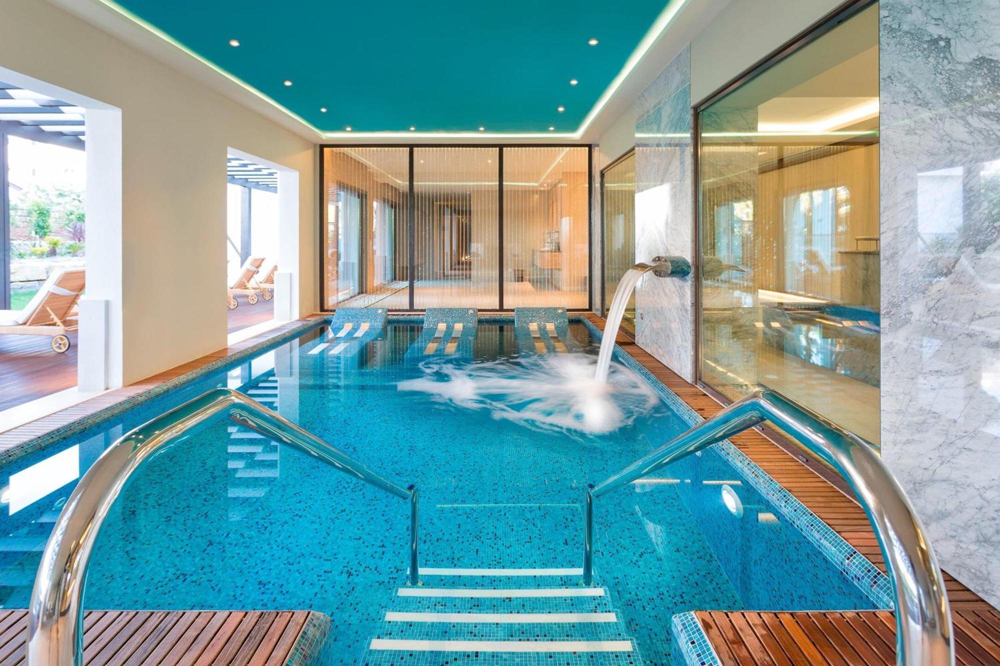 Pine Cliffs Hotel, A Luxury Collection Resort, Algarve アルブフェイラ エクステリア 写真