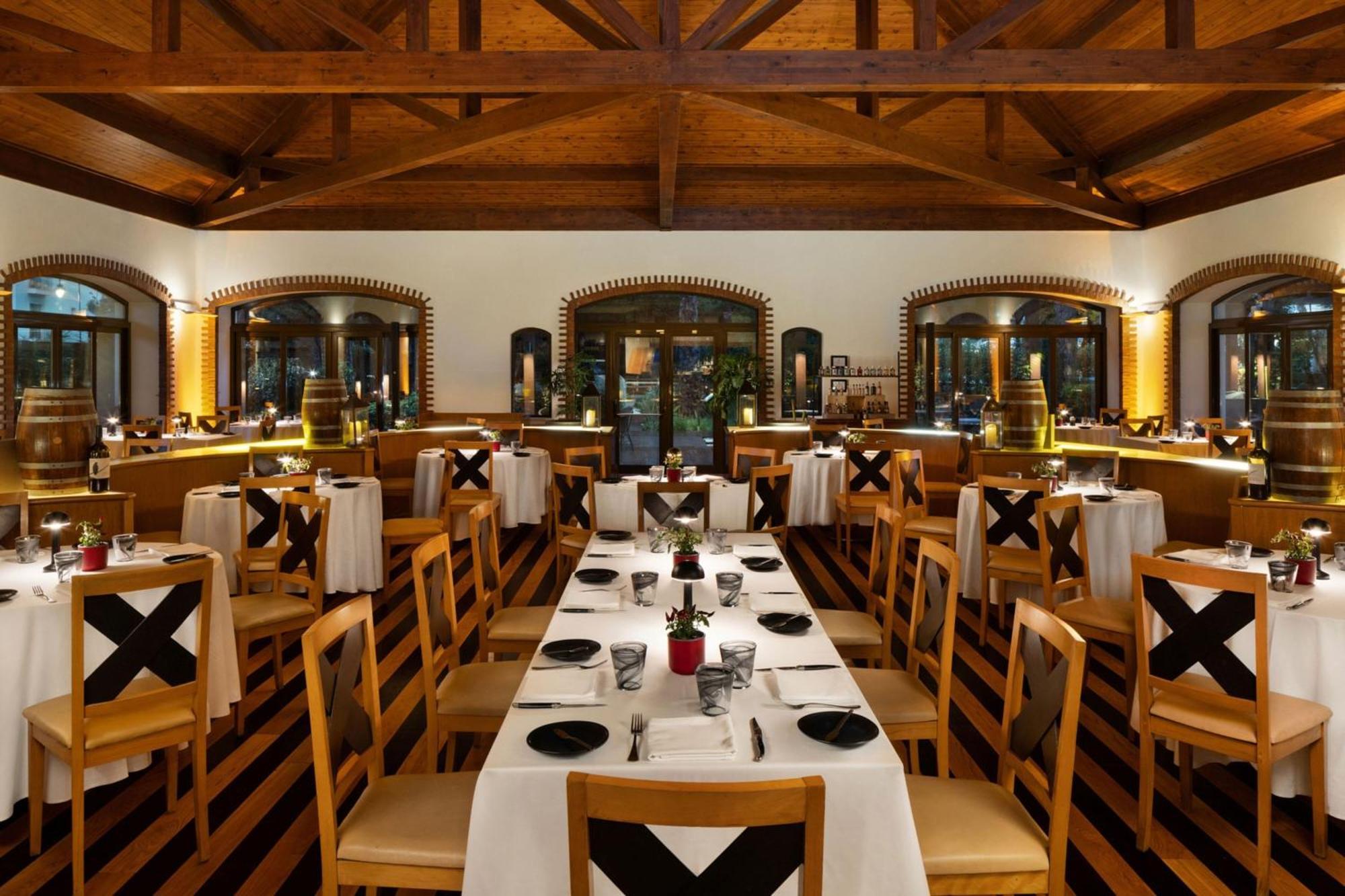 Pine Cliffs Hotel, A Luxury Collection Resort, Algarve アルブフェイラ エクステリア 写真