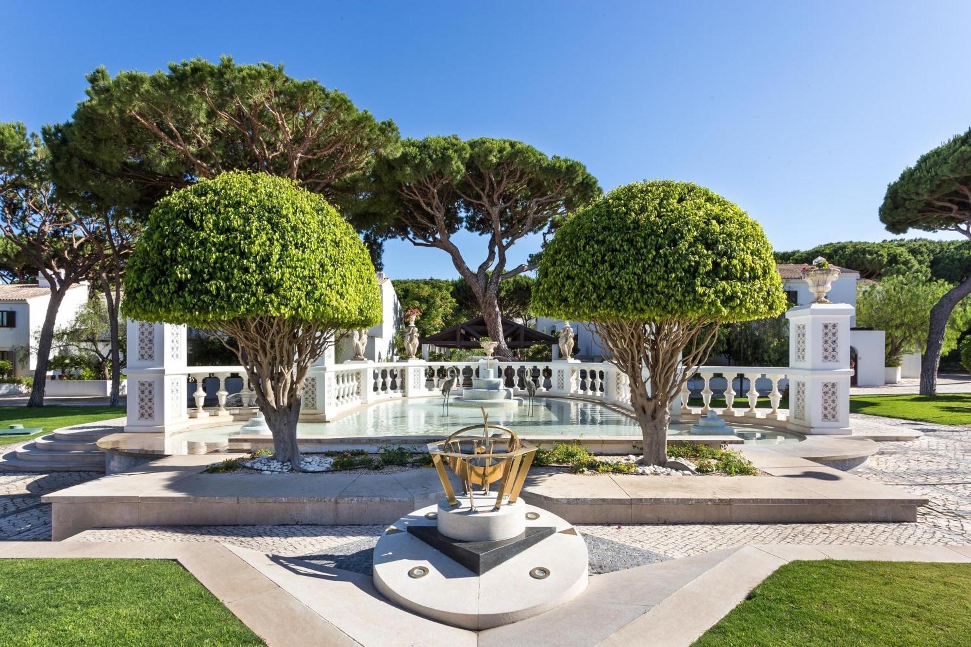Pine Cliffs Hotel, A Luxury Collection Resort, Algarve アルブフェイラ エクステリア 写真